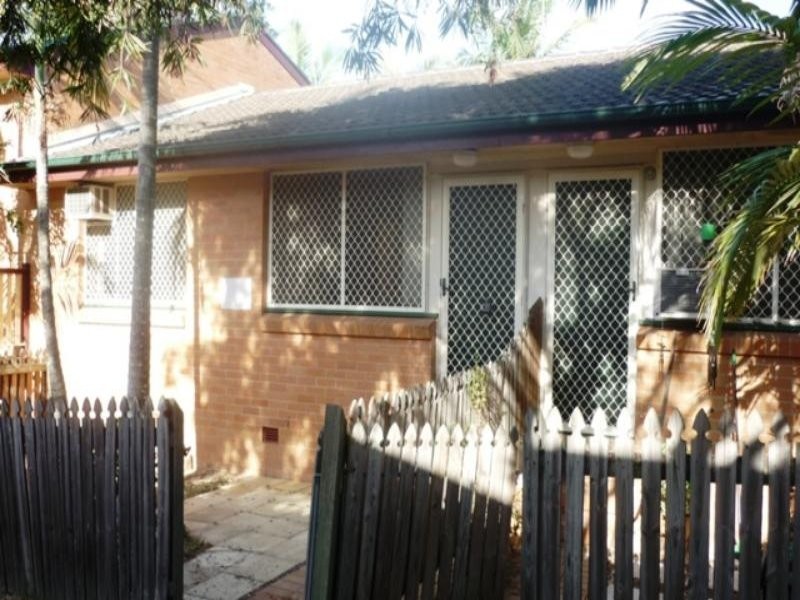 2/108 Bromley Street, Kangaroo Point QLD 4169