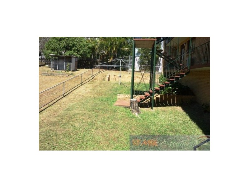 4/1127 Logan Road, Holland Park QLD 4121