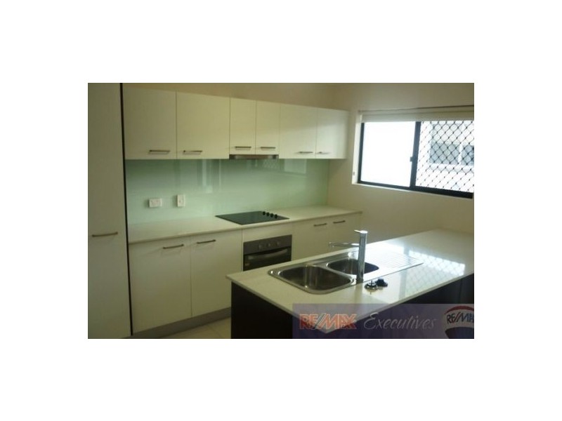 8/58 Burrai Street, Morningside QLD 4170
