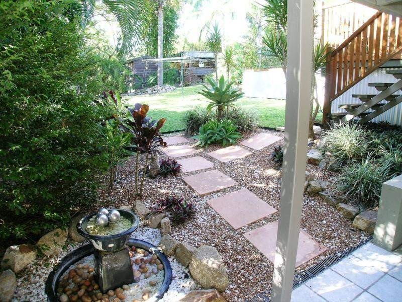 37 Carnelian St, Holland Park QLD 4121