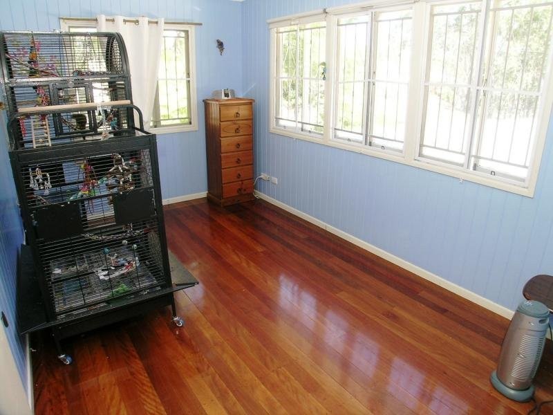 37 Carnelian St, Holland Park QLD 4121