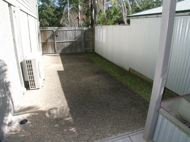 37 Carnelian St, Holland Park QLD 4121