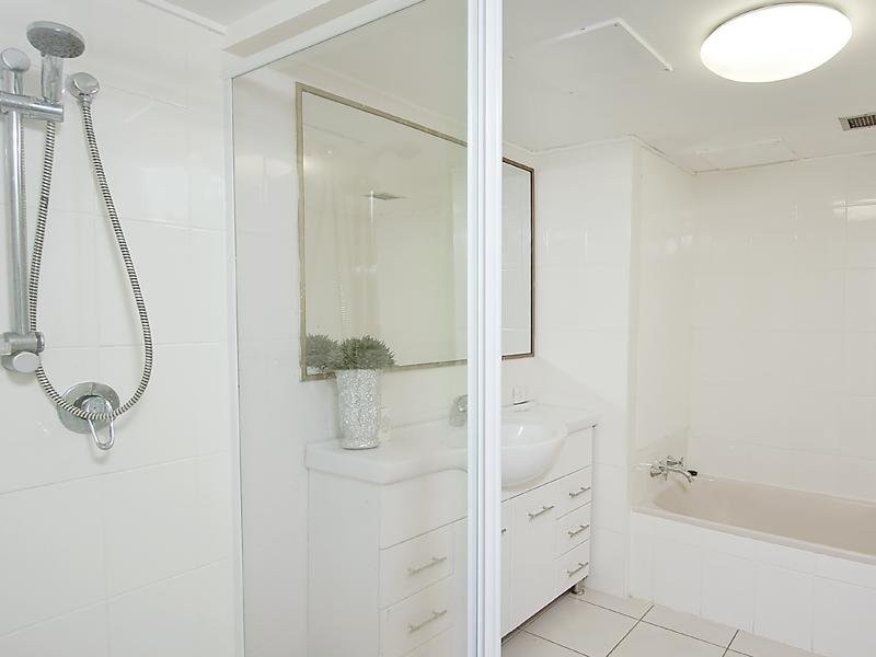 20/89 Thorn  St, Kangaroo Point QLD 4169