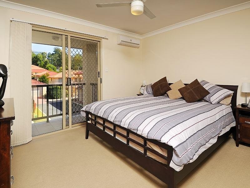 10/10 Kaija St, Mount Gravatt East QLD 4122