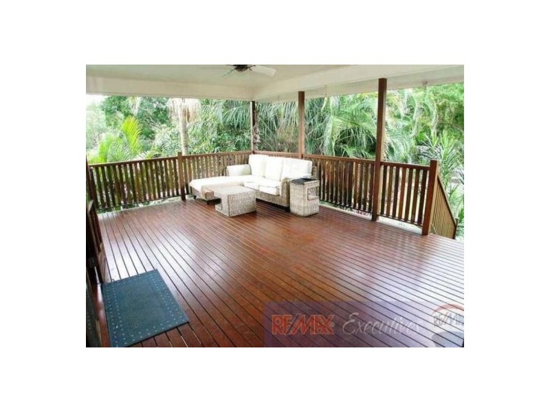37 Carnelian  Street, Holland Park QLD 4121