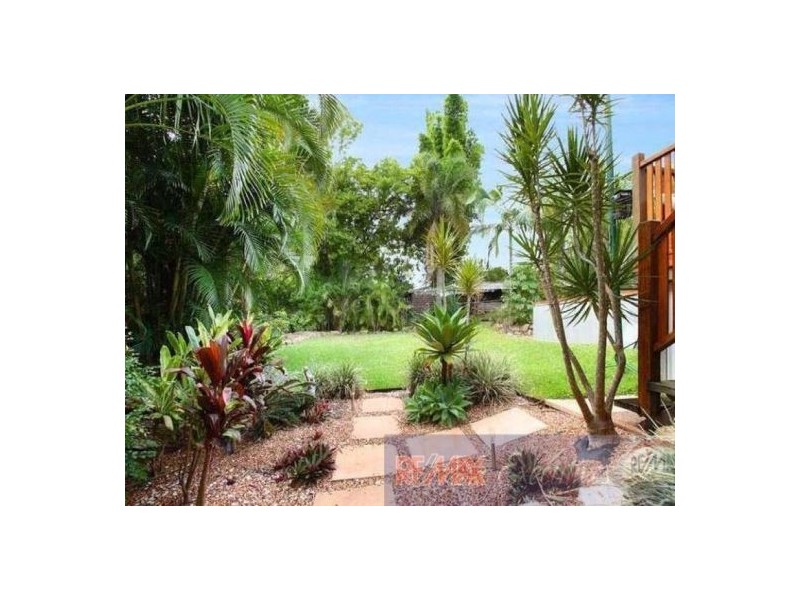 37 Carnelian  Street, Holland Park QLD 4121