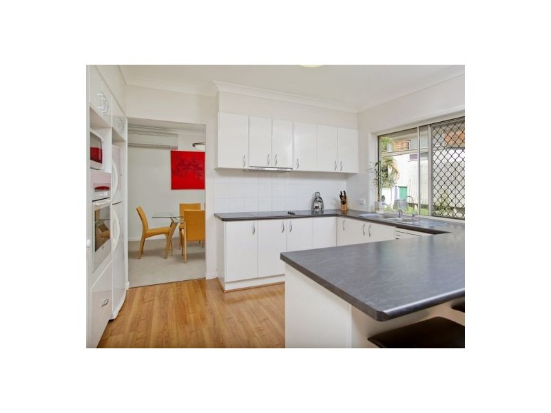 1 Baden Powell Place, Camp Hill QLD 4152