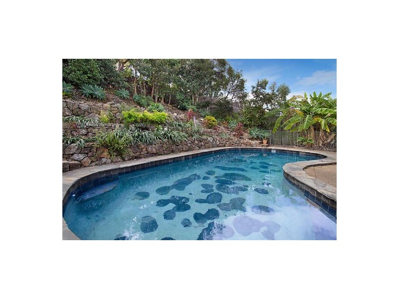 22 Cluden St, Holland Park West QLD 4121