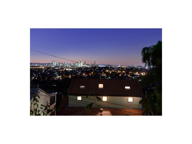 66 Kneale St, Holland Park West QLD 4121