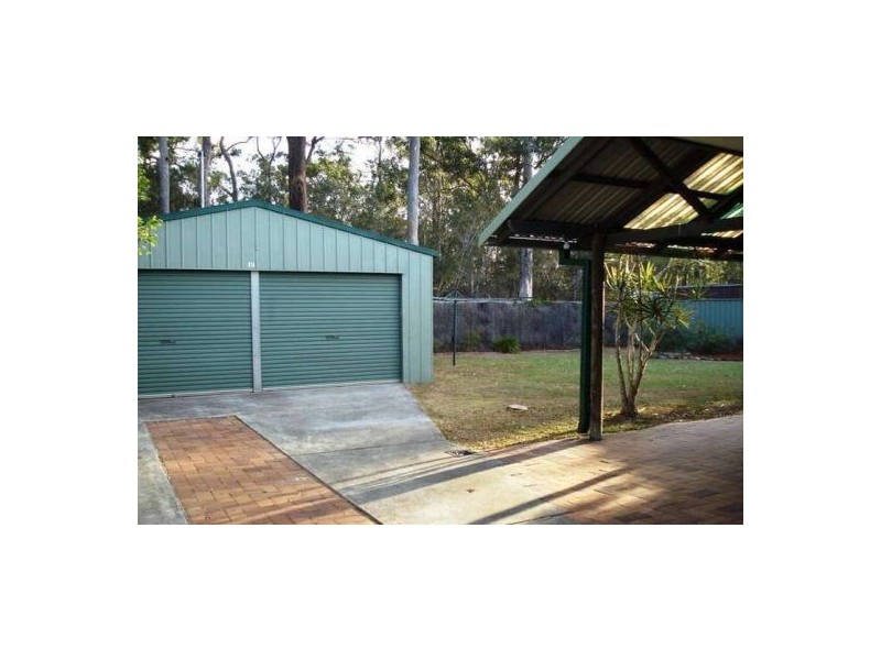3 Bron Ct, Loganlea QLD 4131