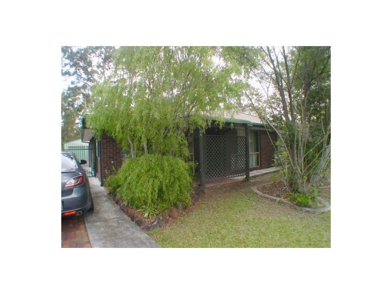 3 Bron Ct, Loganlea QLD 4131