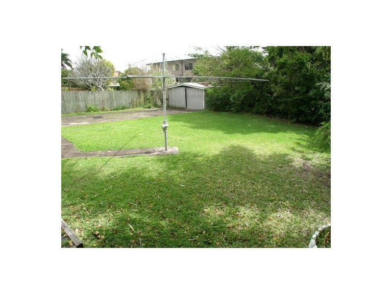 40 Lockyer Street, Camp Hill QLD 4152