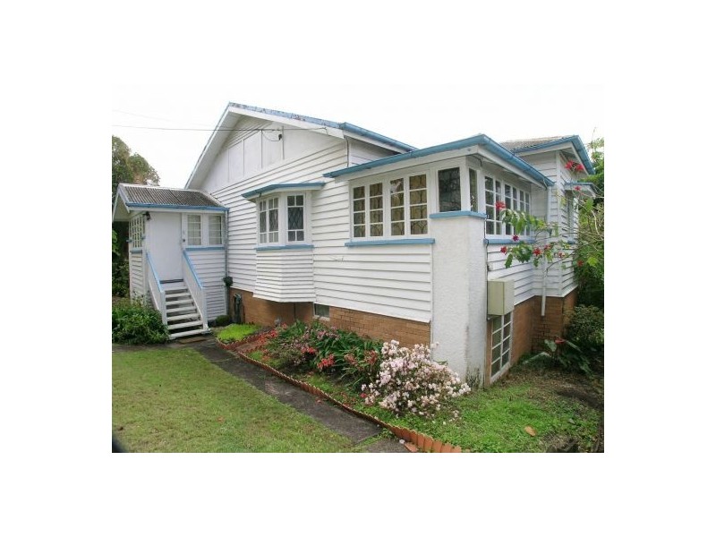 40 Lockyer Street, Camp Hill QLD 4152