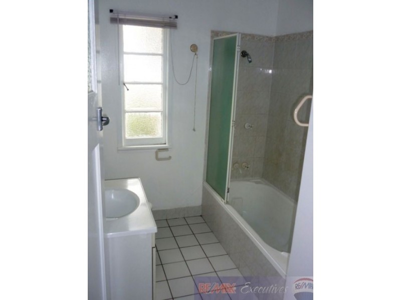 53 Lockyer Street, Camp Hill QLD 4152