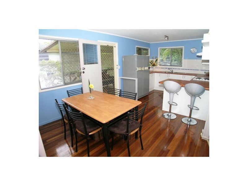 162 Messines Ridge Road, Holland Park West QLD 4121