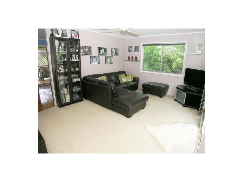 162 Messines Ridge Road, Holland Park West QLD 4121