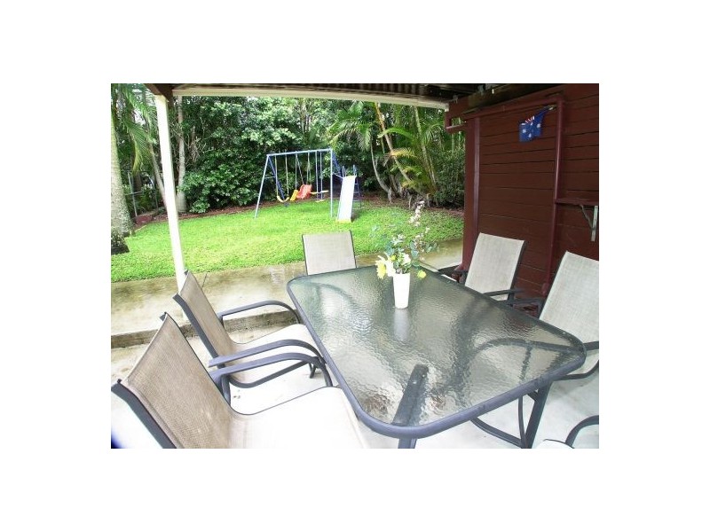 162 Messines Ridge Road, Holland Park West QLD 4121