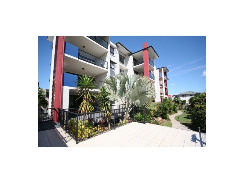 15/15 Kitchener Street, Coorparoo QLD 4151