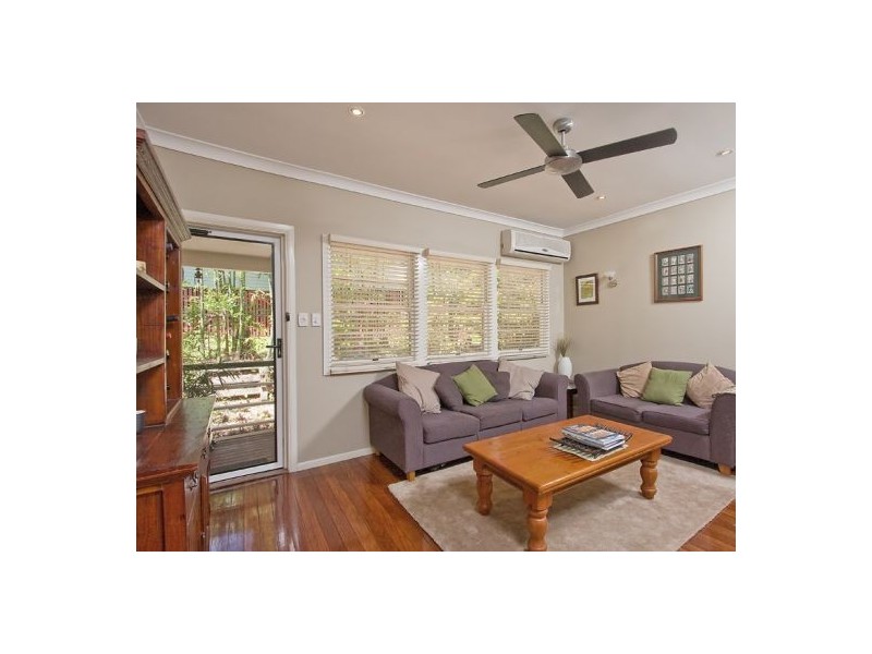 218 Winstanley St, Carina Heights QLD 4152