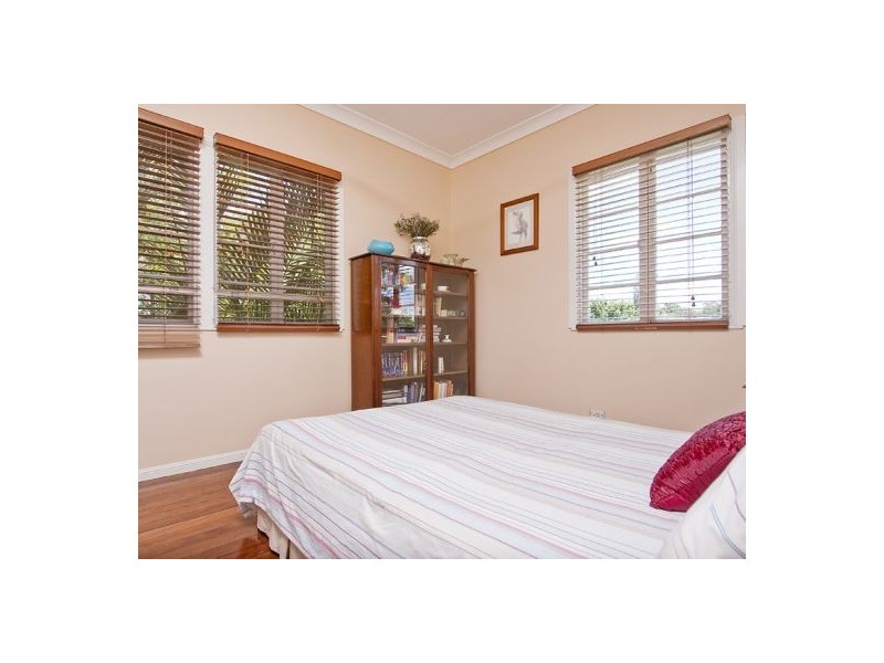 218 Winstanley St, Carina Heights QLD 4152