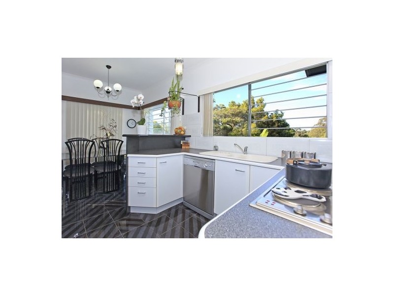 18 Askew Street, Tarragindi QLD 4121