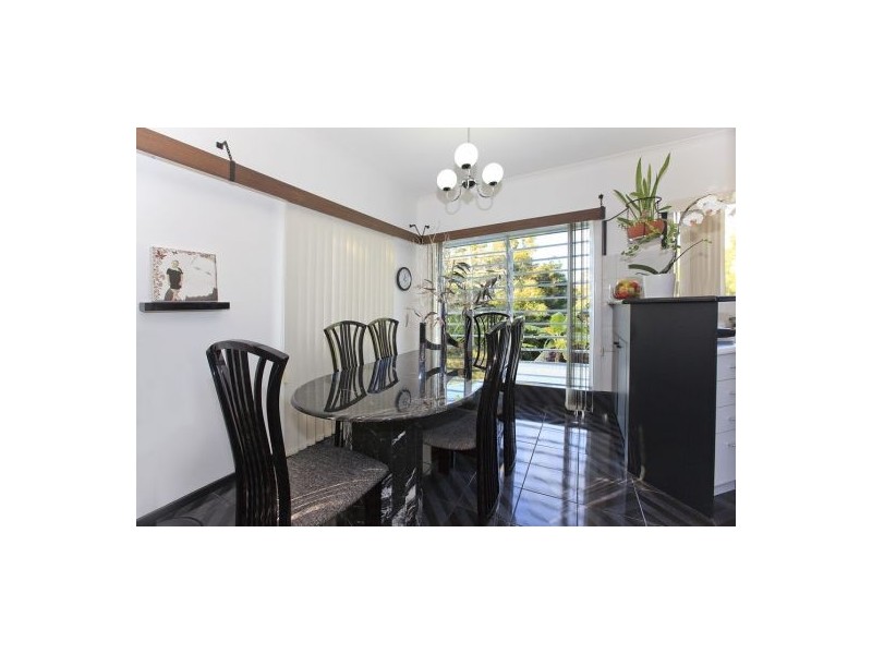 18 Askew Street, Tarragindi QLD 4121