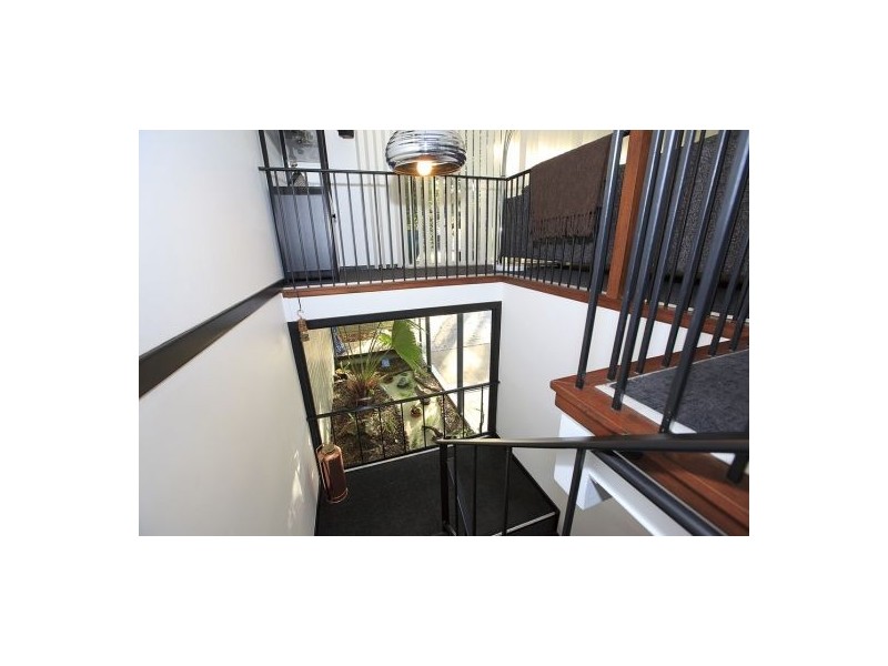 18 Askew Street, Tarragindi QLD 4121