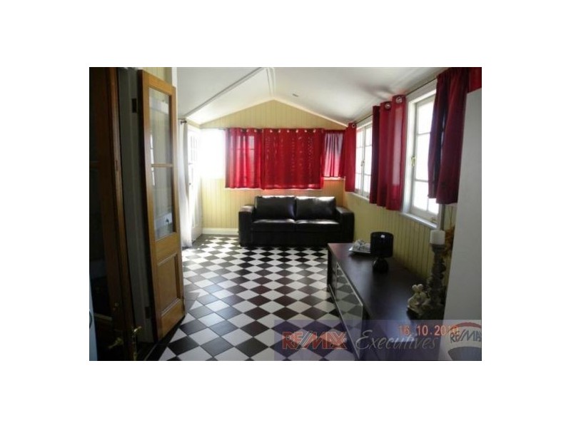 29 Primmer Street, Coorparoo QLD 4151