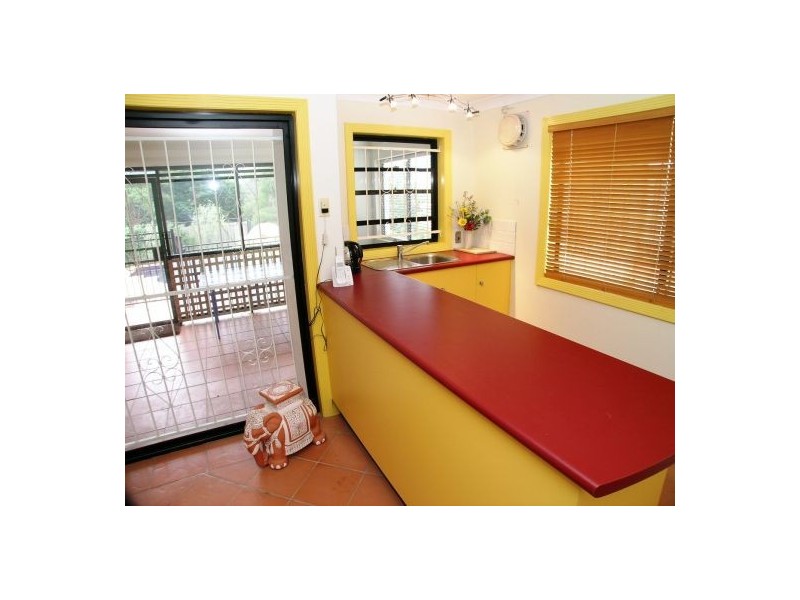 65  High Street, Mount Gravatt QLD 4122