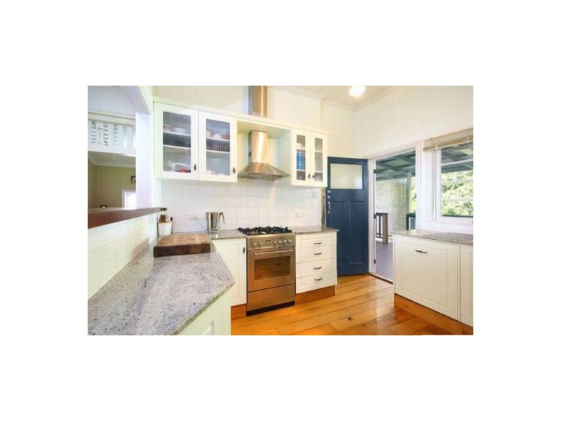 29 Primmer Street, Coorparoo QLD 4151