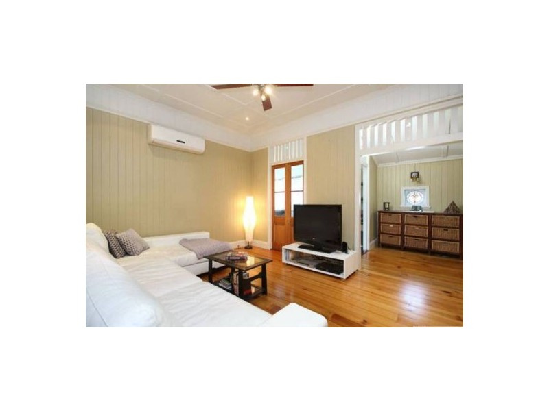 29 Primmer Street, Coorparoo QLD 4151