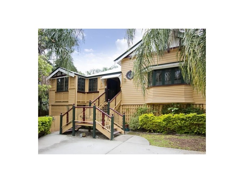 28. Marquis. St, Greenslopes QLD 4120