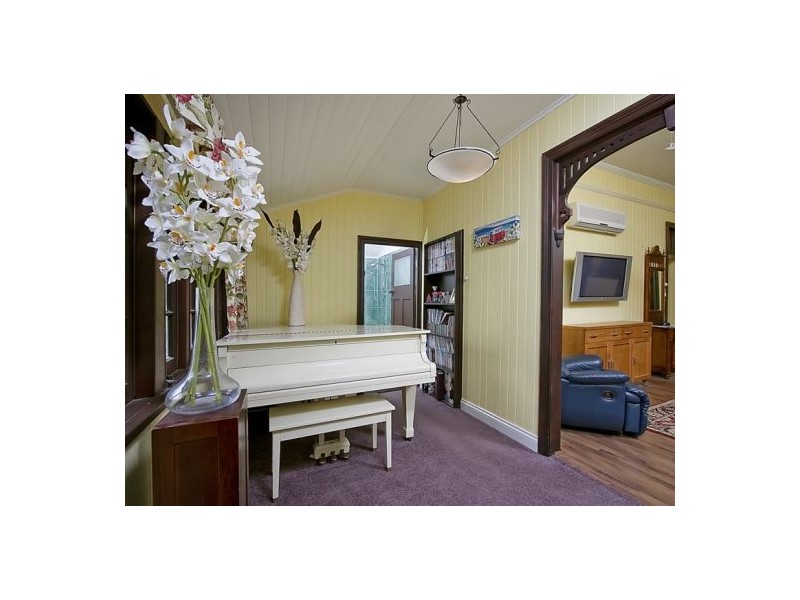 28. Marquis. St, Greenslopes QLD 4120