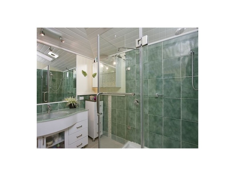 28. Marquis. St, Greenslopes QLD 4120