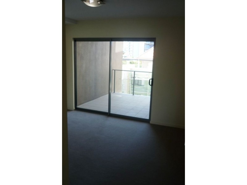 15/213 Wellington Road, East Brisbane QLD 4169