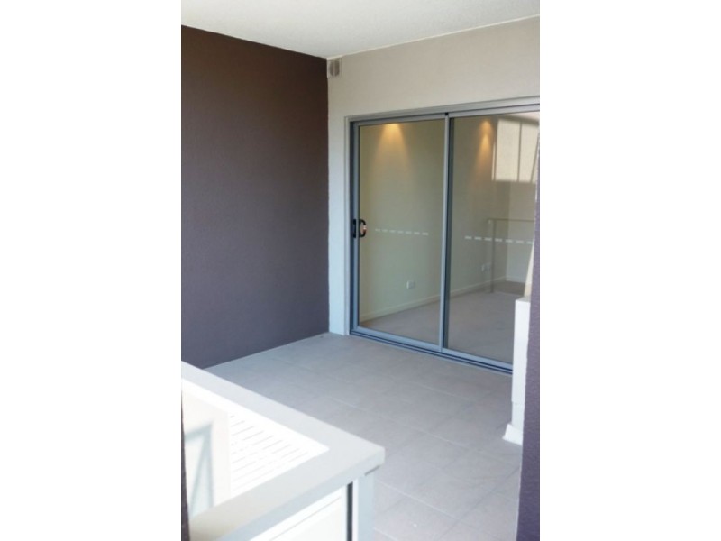 15/213 Wellington Road, East Brisbane QLD 4169