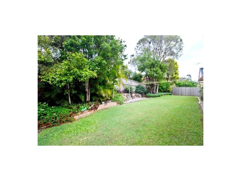 82 Crewe Street, Mount Gravatt East QLD 4122