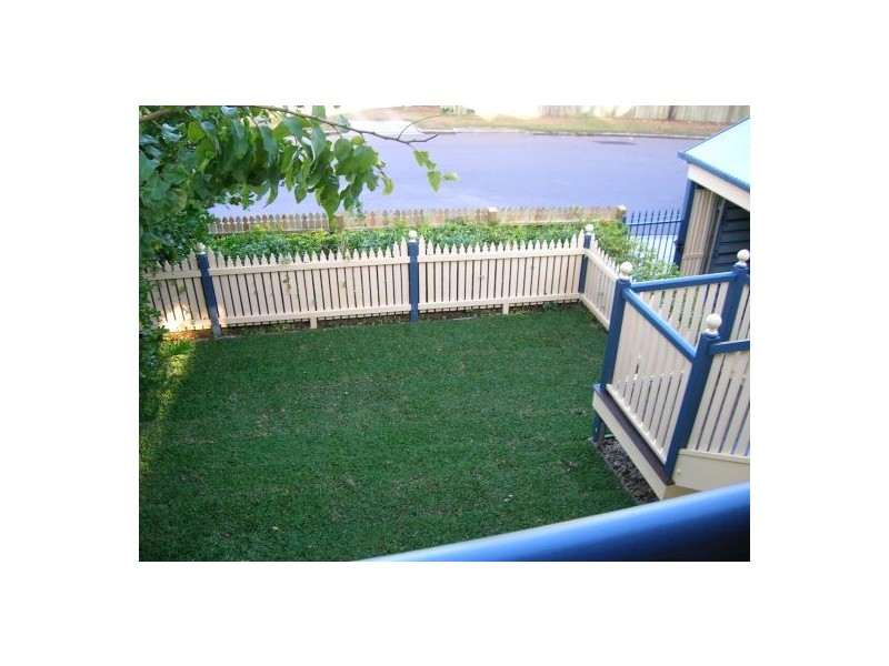 40 Nicklin Street, Coorparoo QLD 4151