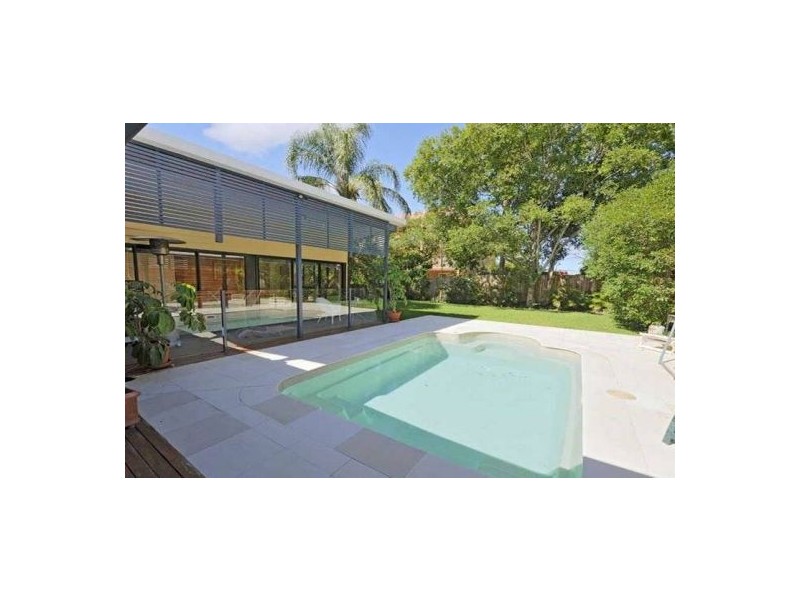 40 Nicklin Street, Coorparoo QLD 4151