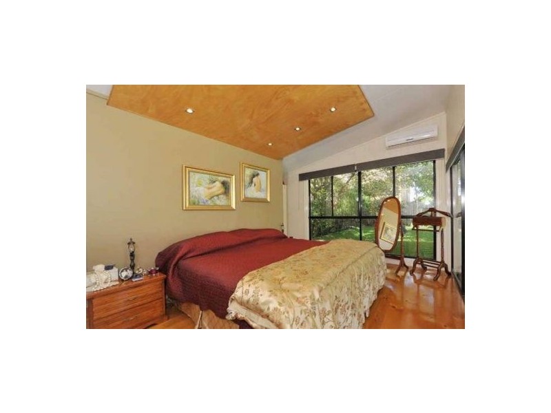 40 Nicklin Street, Coorparoo QLD 4151