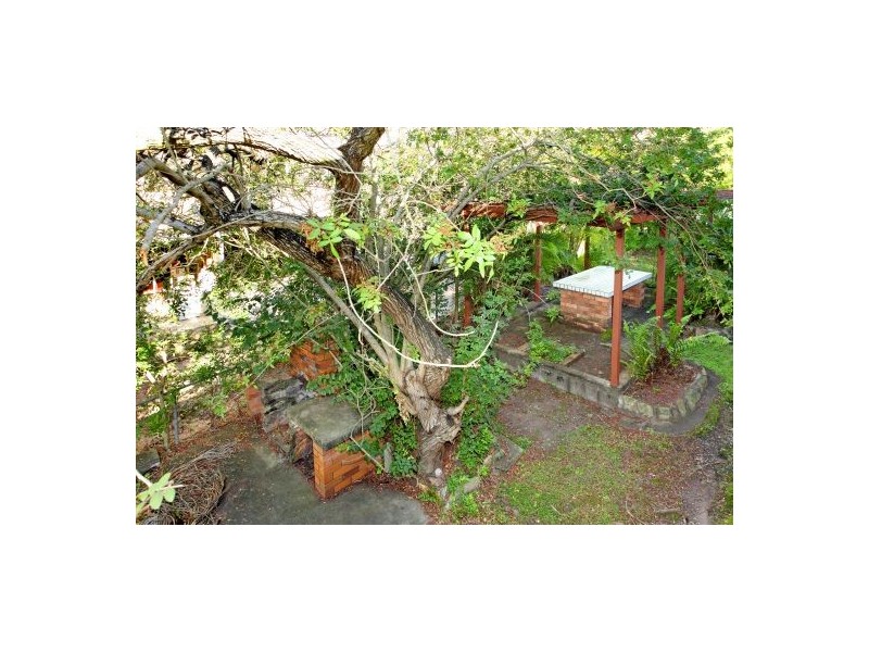 104 Leicester Street, Coorparoo QLD 4151