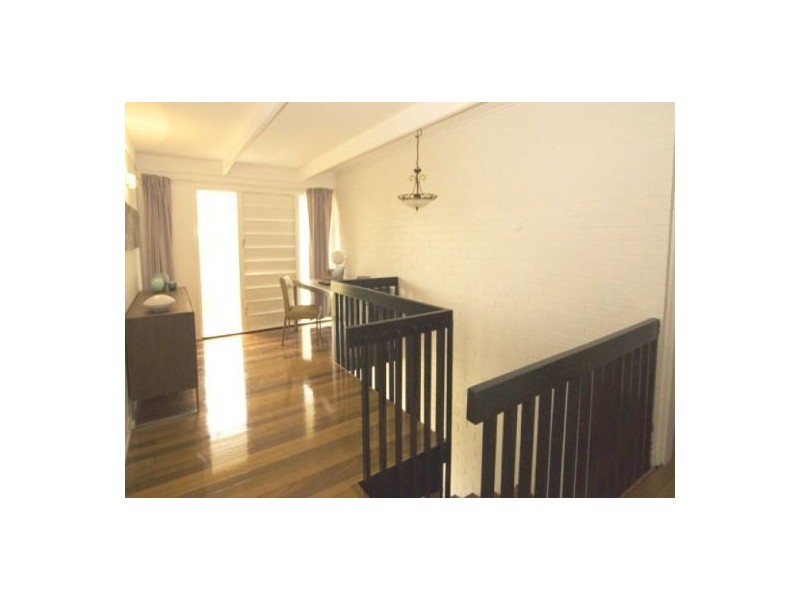 23  Flynn St, Holland Park West QLD 4121