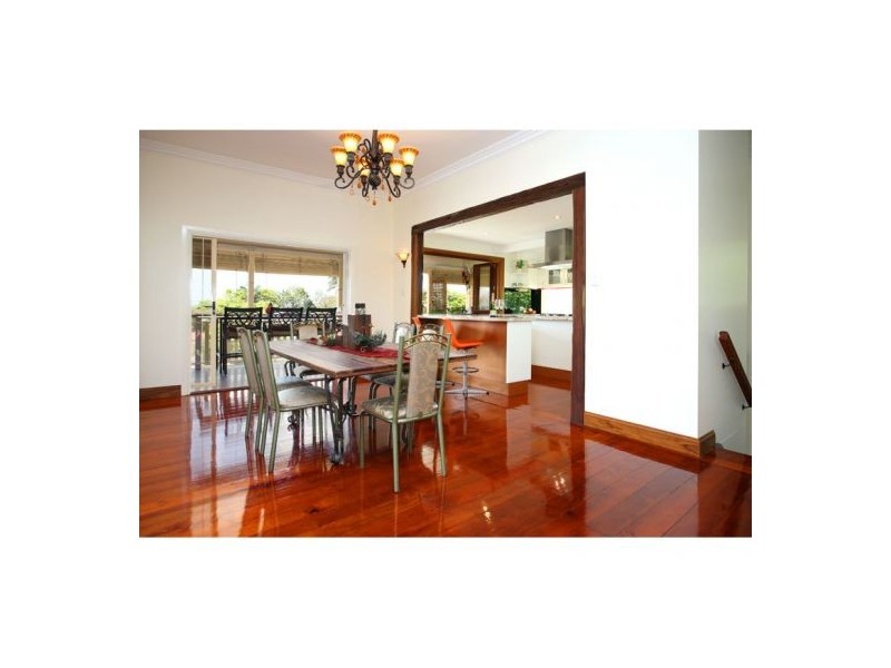 70 Nicholson Street, Greenslopes QLD 4120