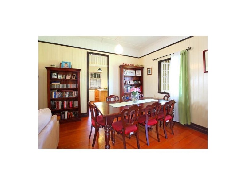 36 Wylie Avenue, Coorparoo QLD 4151