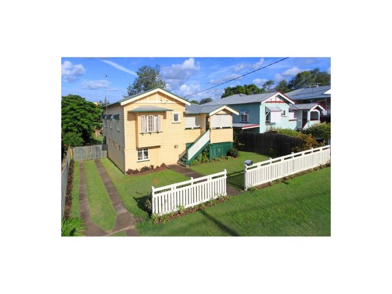 36 Wylie Avenue, Coorparoo QLD 4151