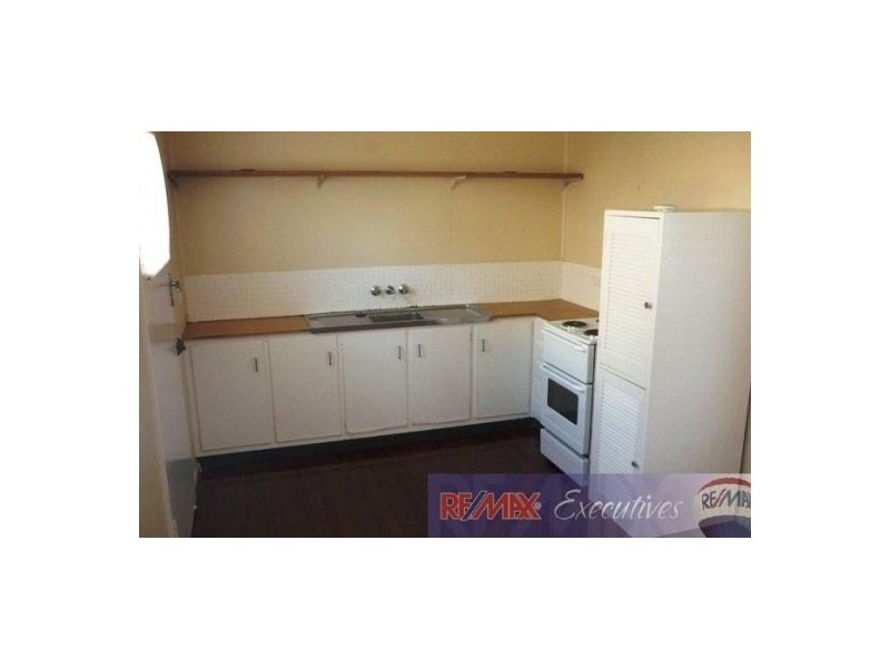 38 Darnley Street, Rocklea QLD 4106