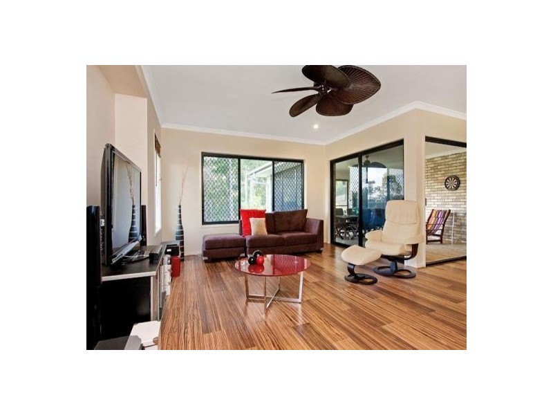 154 Spinebill Drive, Greenbank QLD 4124