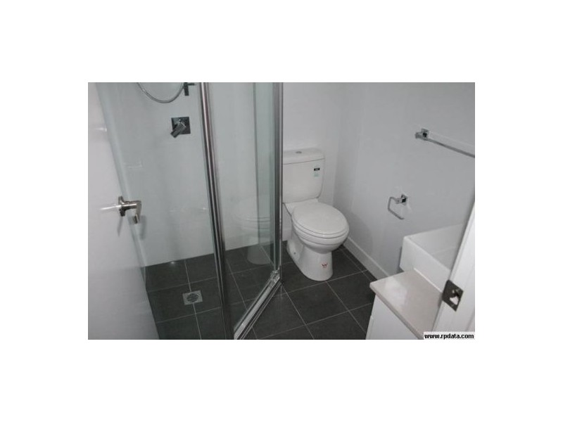 3/28 Carl Street, Woolloongabba QLD 4102