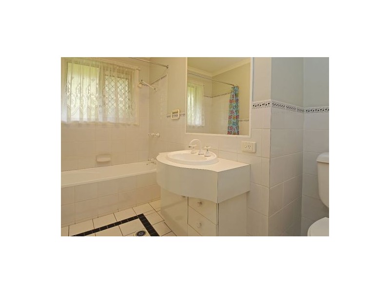 1/60 Rialto, Coorparoo QLD 4151