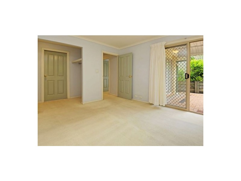 1/60 Rialto, Coorparoo QLD 4151